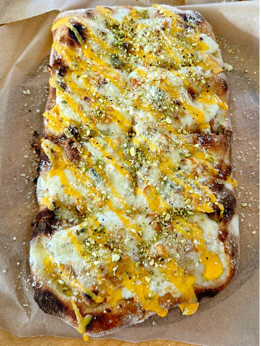 Пицца сырная